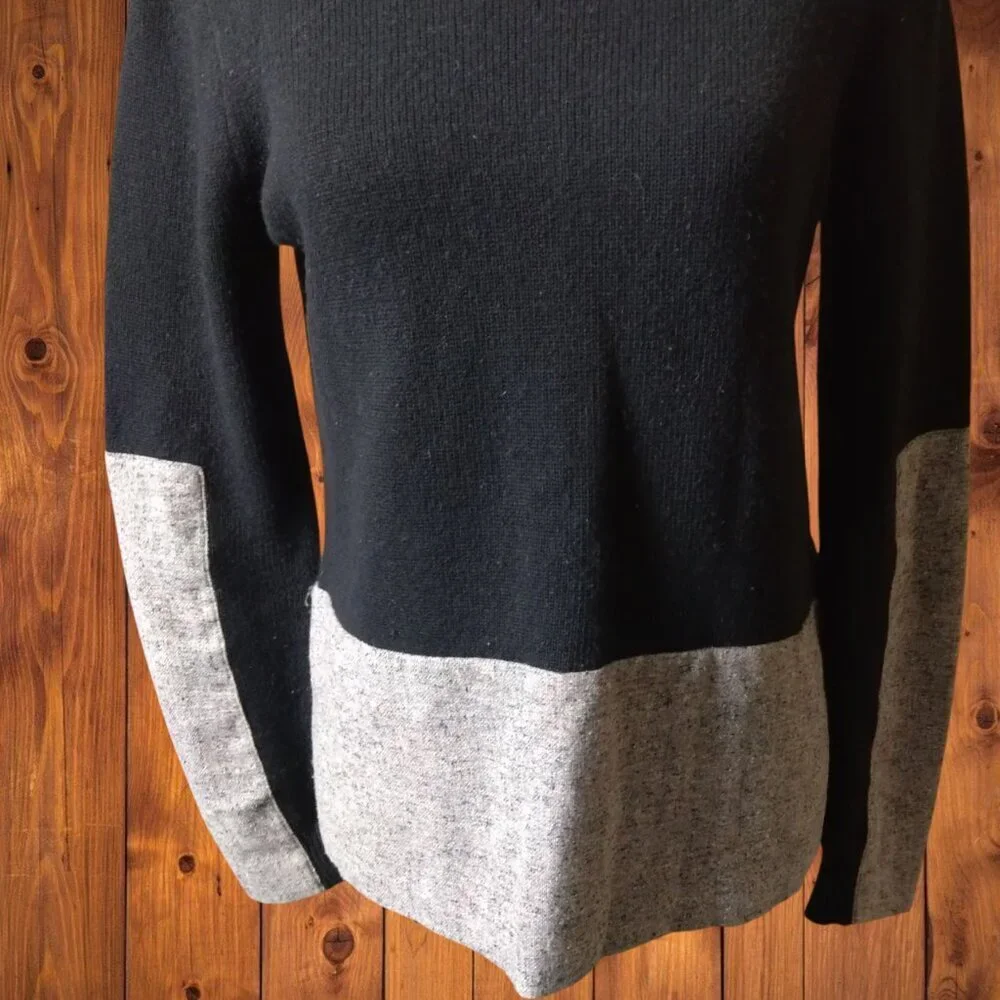 J.Crew With Cashmere Wool Blend Women's XS Black/Gray Pullover Sweater Two Tone